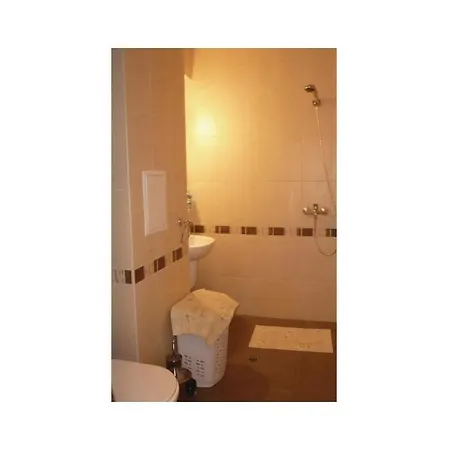 Four-bedroom Holiday In Case de vacanță *
